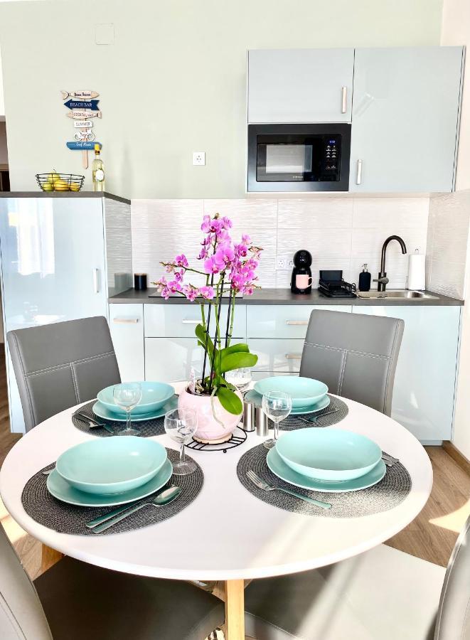 Azur Panorama Apartman Alsoors Ngoại thất bức ảnh