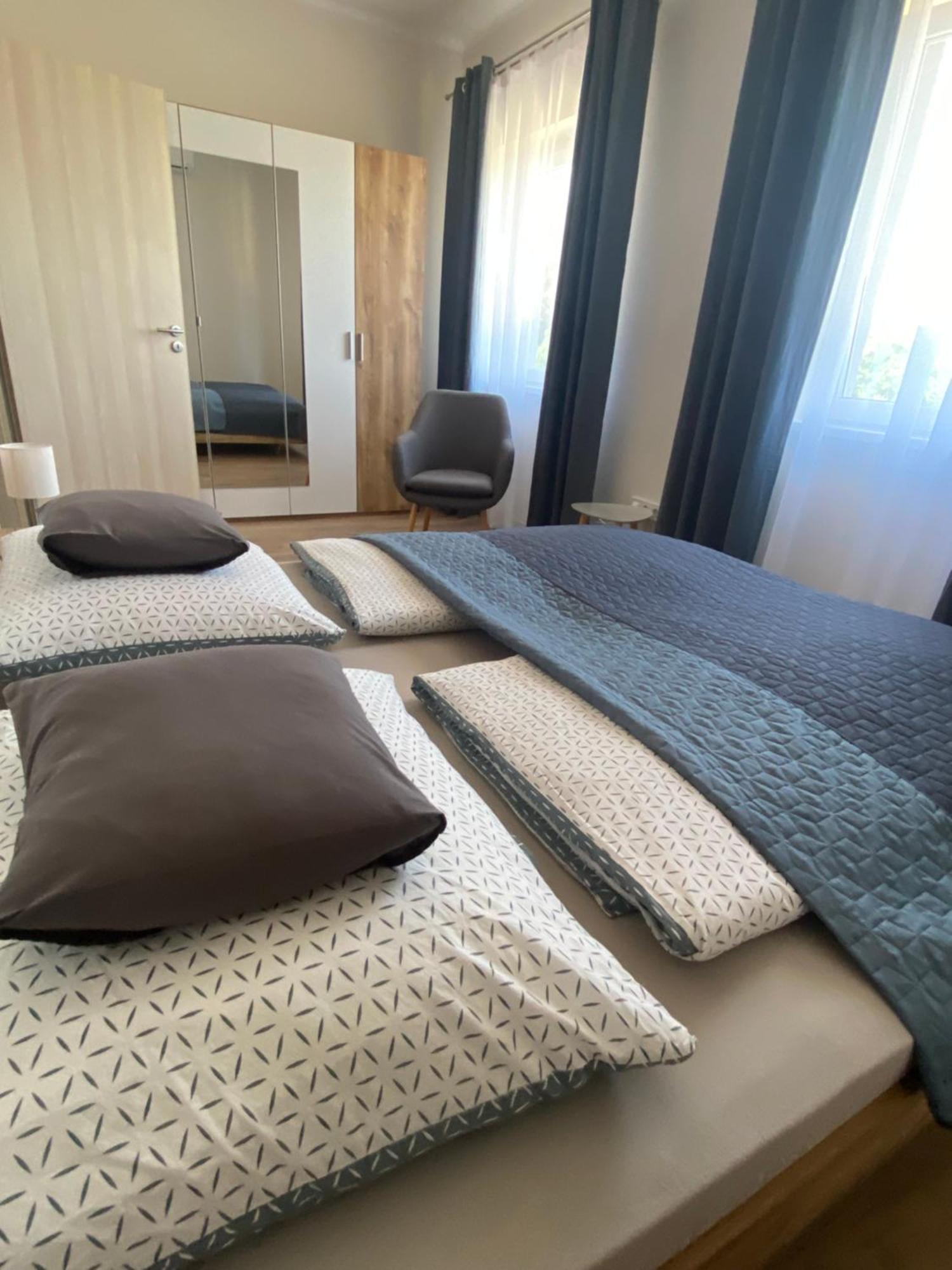 Azur Panorama Apartman Alsoors Ngoại thất bức ảnh