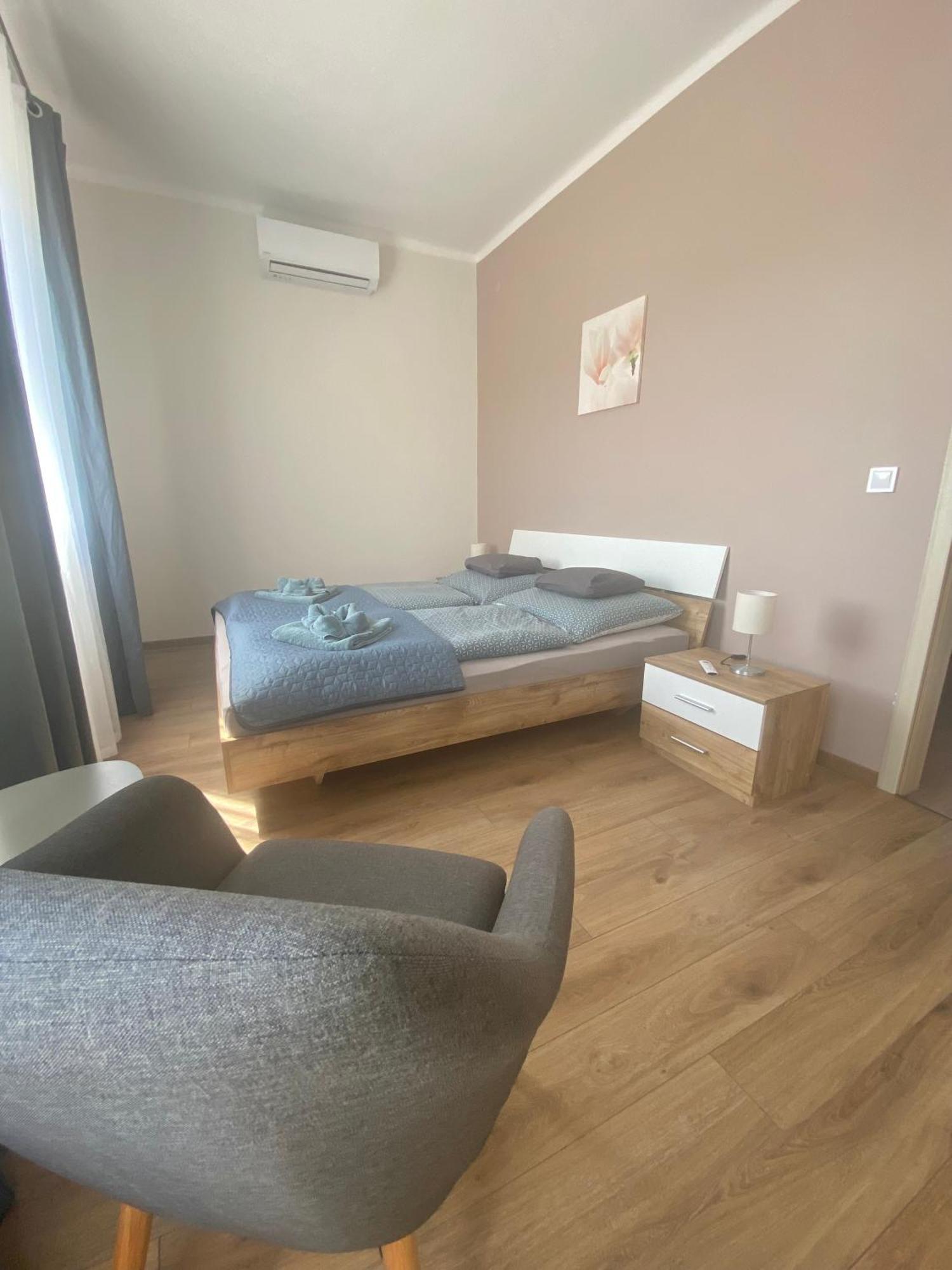 Azur Panorama Apartman Alsoors Ngoại thất bức ảnh