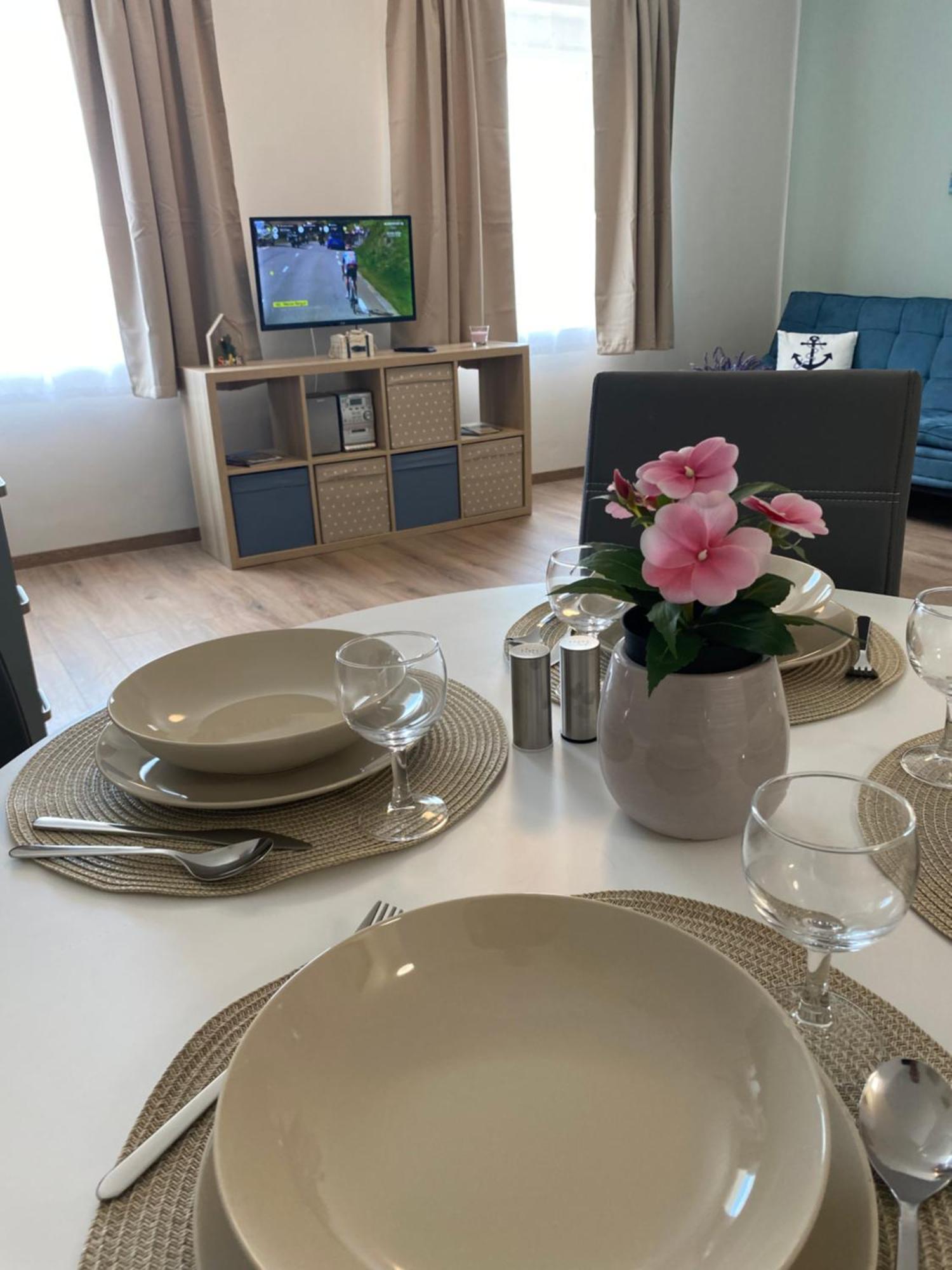 Azur Panorama Apartman Alsoors Ngoại thất bức ảnh